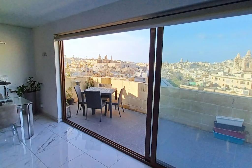 The View Penthouse Διαμέρισμα Cospicua Εξωτερικό φωτογραφία