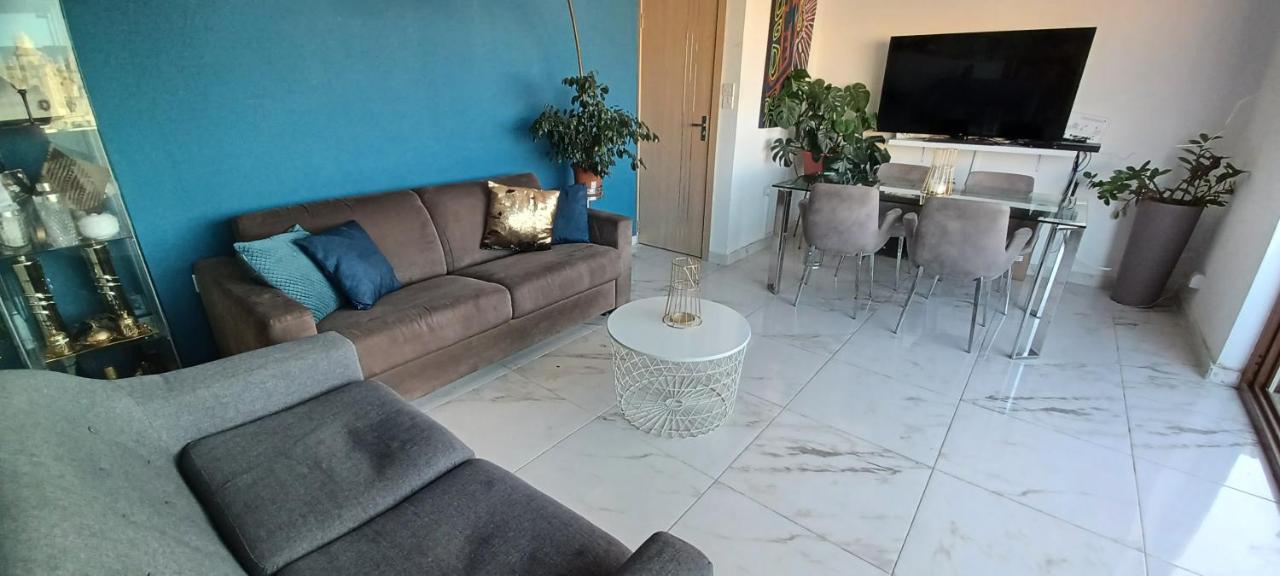 The View Penthouse Διαμέρισμα Cospicua Εξωτερικό φωτογραφία